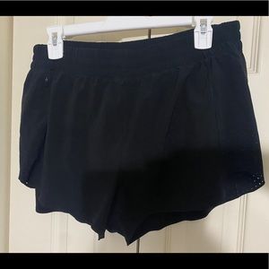 Hustle 3” short